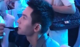 娱乐圈吃瓜吃不动的明星